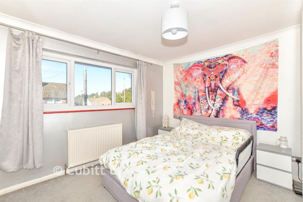 House in Portsmouth - View 5
