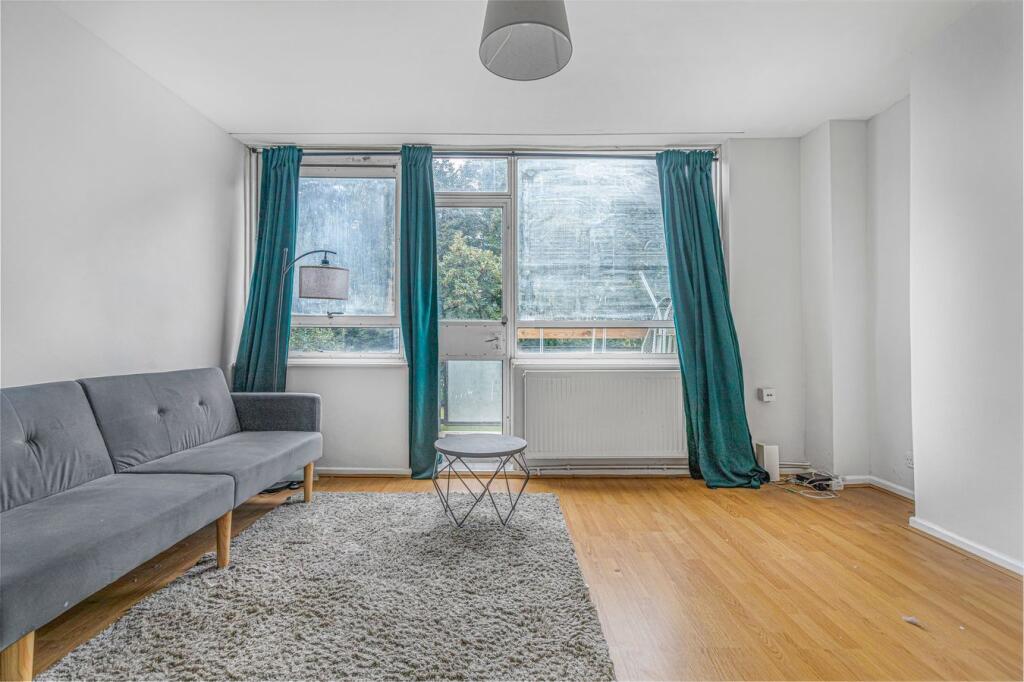 Apartment in London - More