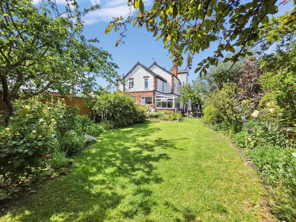 Main image of property: Caythorpe Road, Caythorpe, Nottingham