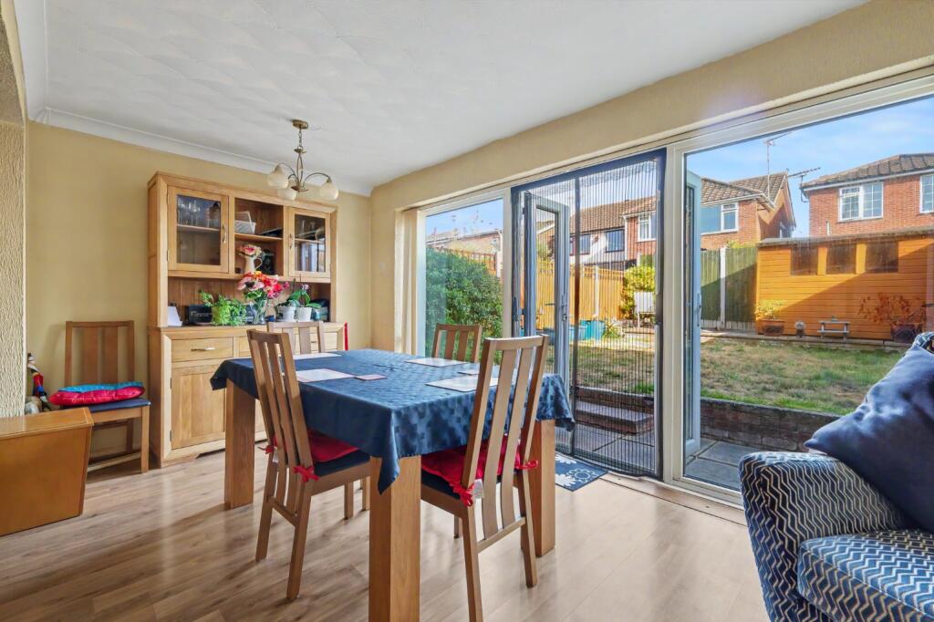 House in Thurrock, Essex - View 4