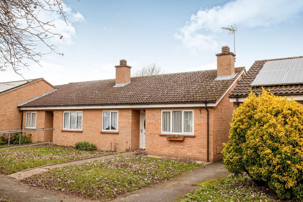 Main image of property: Laceys Way, Duxford, Cambridge, CB22