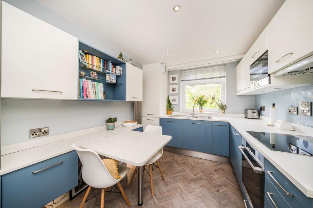 Main image of property: Oakhill Road, Putney