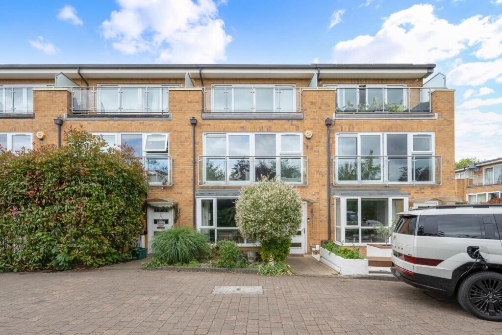 Main image of property: Barn Elms Close, Worcester Park