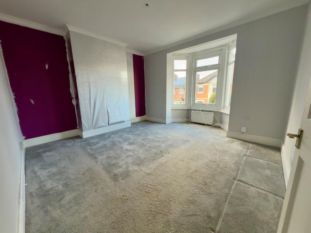 House in Portsmouth - View 4