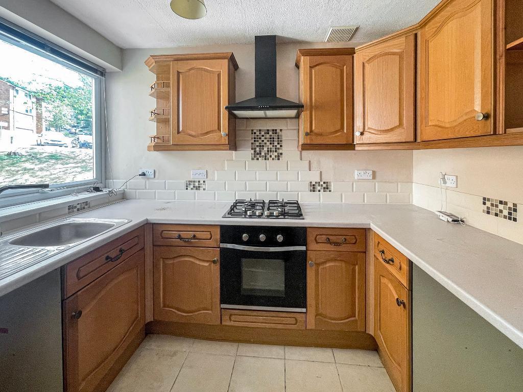 Apartment in Croydon - View 5
