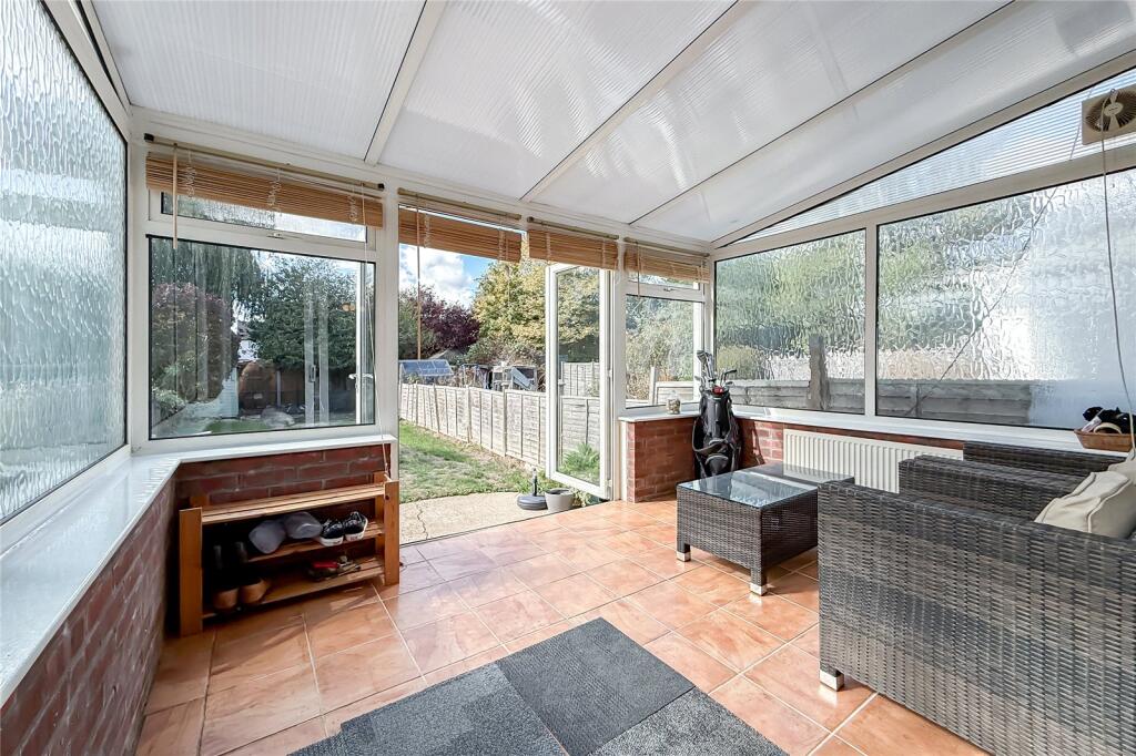 House in St Albans, Milehouse - More