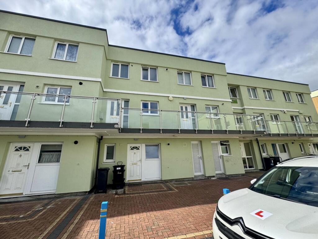 Main image of property: Flat 10, Joseph Parry Court, Caedraw Road, Merthyr Tydfil, CF47 8HN