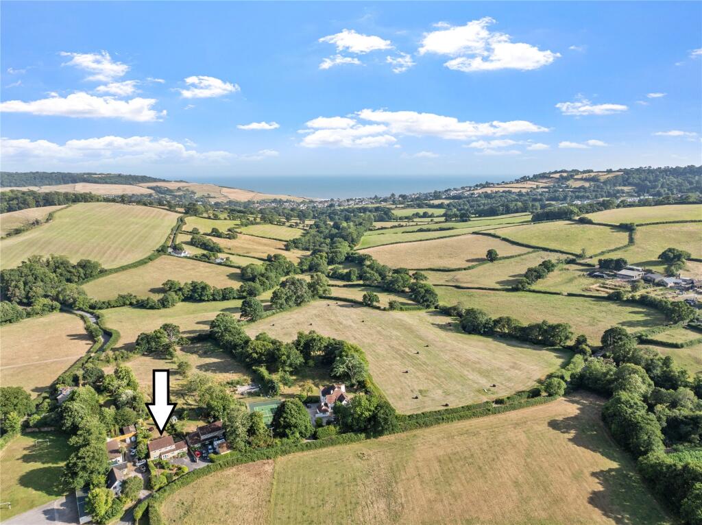 3-bed detached on Wootton Fitzpaine, Bridport, Dorset, £559,995