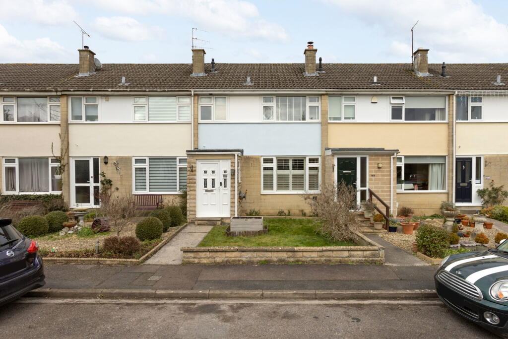 Main image of property: Ringswell Gardens, Bath, Bath And North East Somerset, BA1 6BP