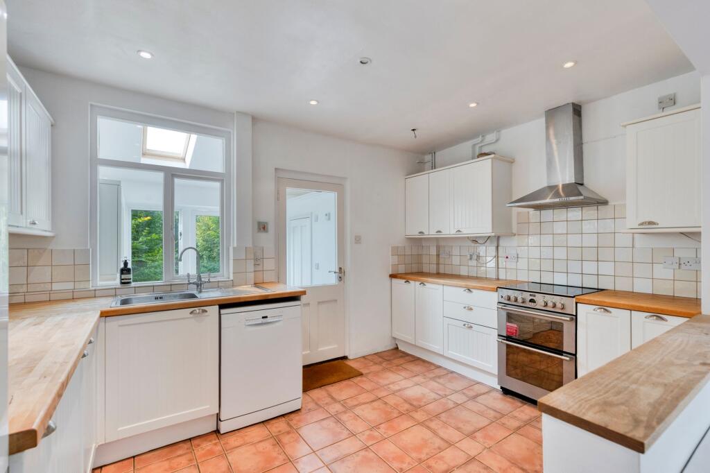Rare Opportunity with Charming Cottages in Hempnall photo 4