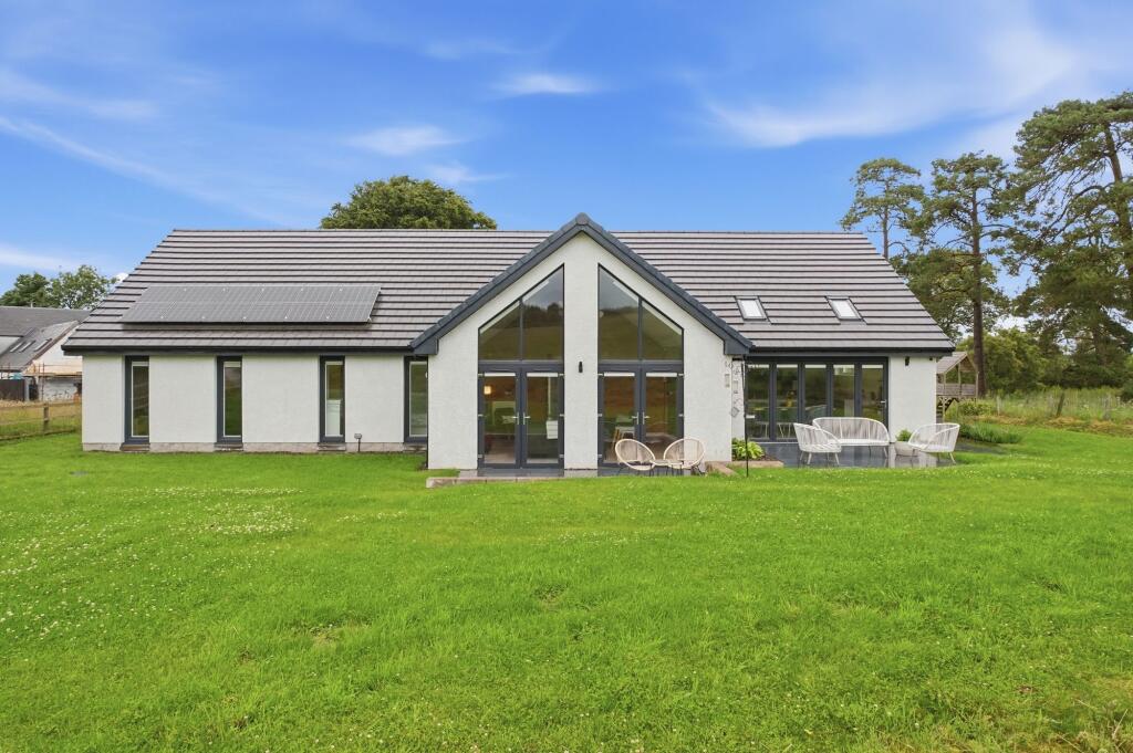 Main image of property: Kenlea Cottage, Blueton Farm, Braco, FK15