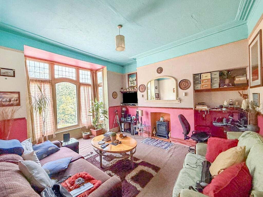 House in Hull, Kingston upon Hull - More