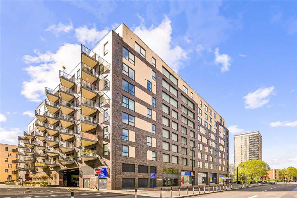 Main image of property: Jamaica Road, Bermondsey