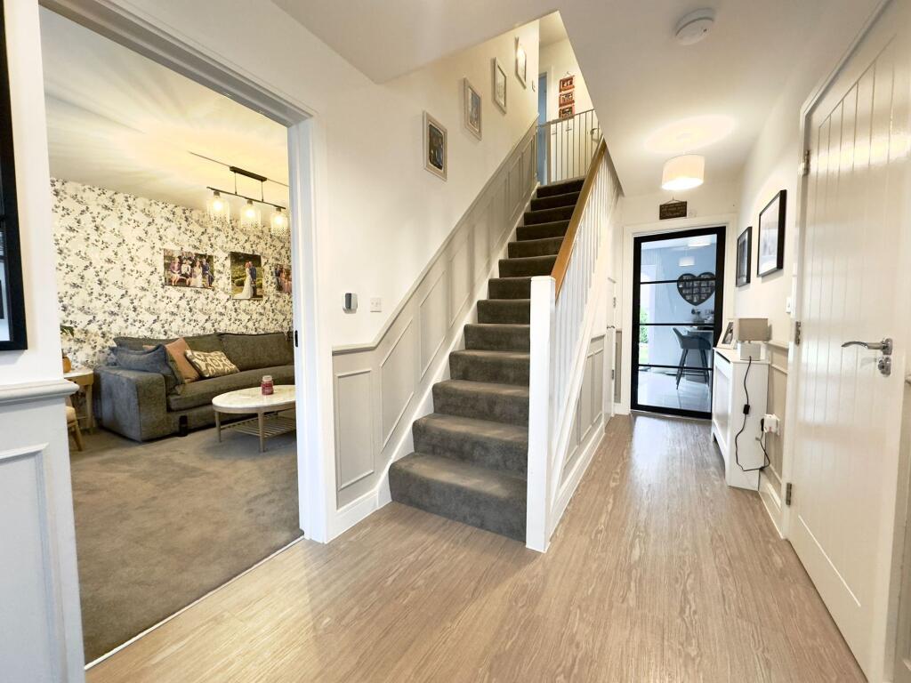 House in West Lancashire, North Meols - View 2