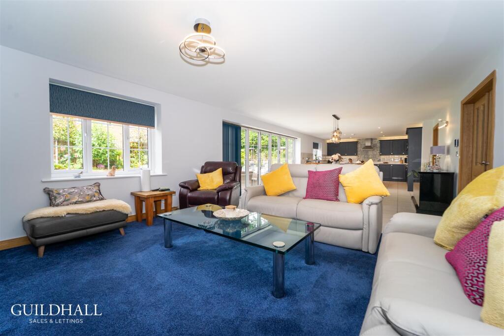 House in Preston, Grimsargh - View 6