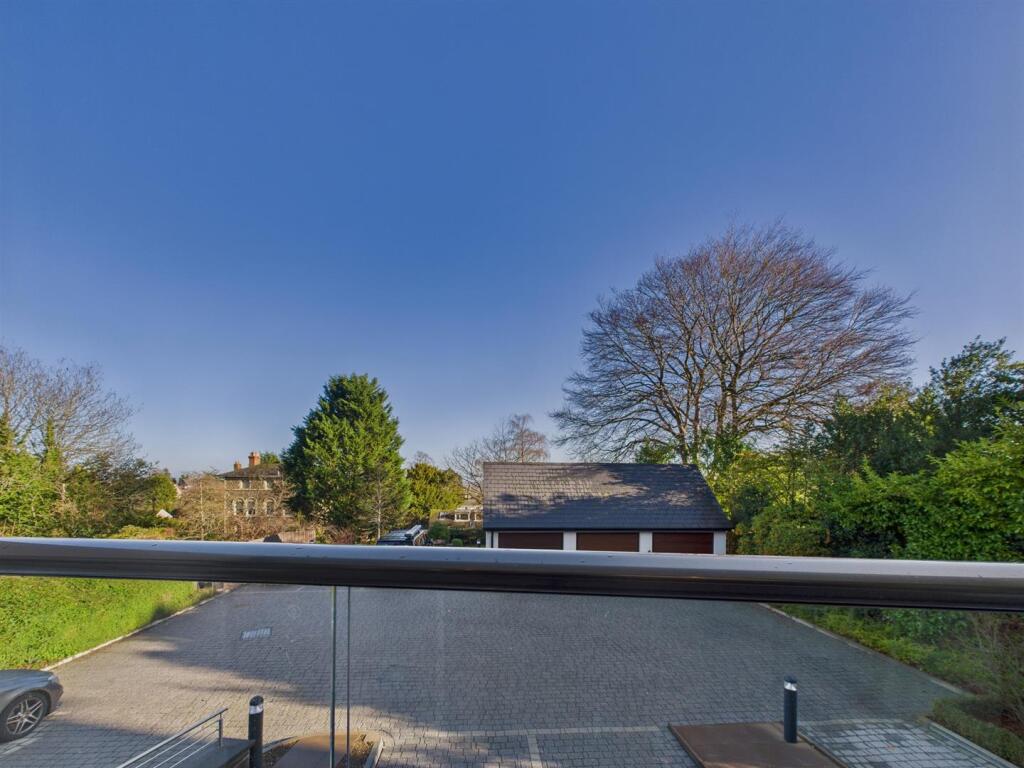 Orchard Road, Malvern photo 3