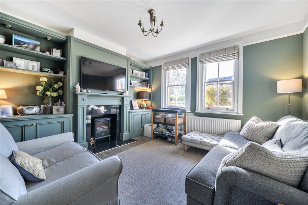 Prospect Road, Rowledge, Farnham, Surrey, GU10 photo 4