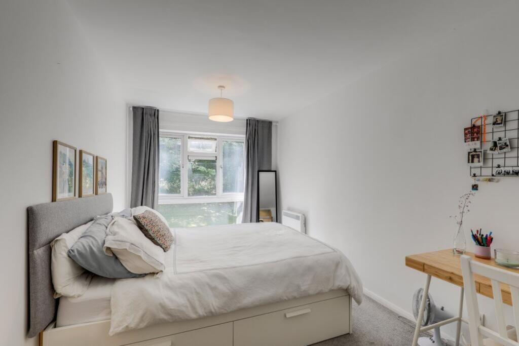 Apartment in London - View 5