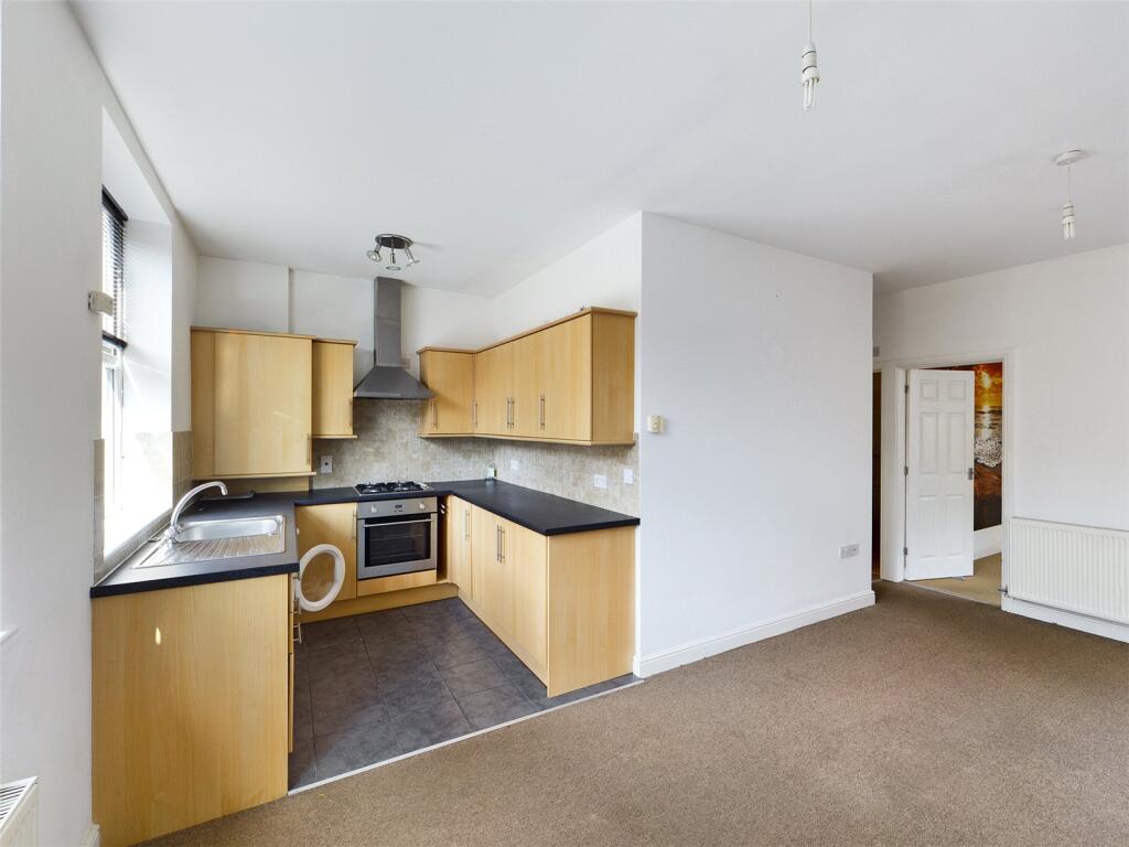 Park Drive, Ilkeston, Derbyshire, DE7 photo 2