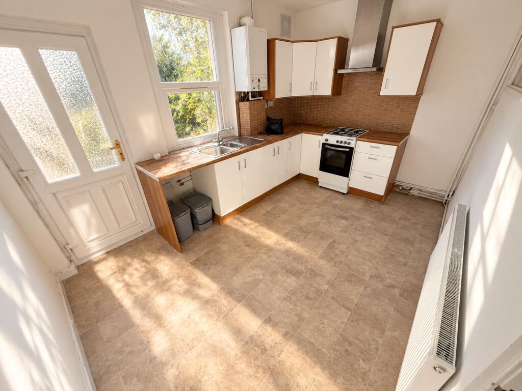 House in Lancaster - View 4