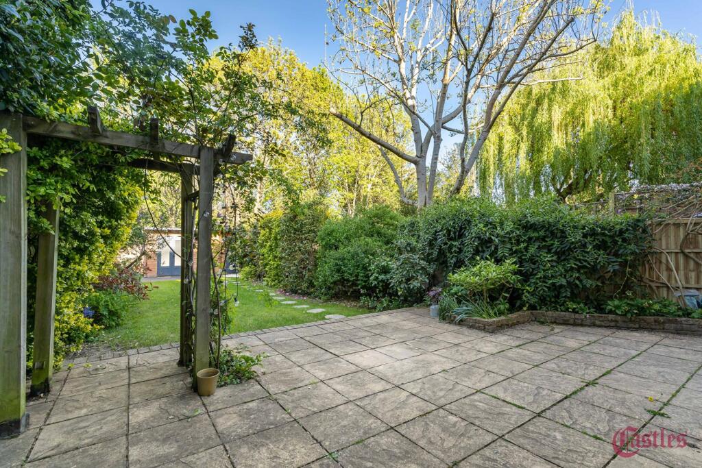 Main image of property: Coolhurst Road, N8
