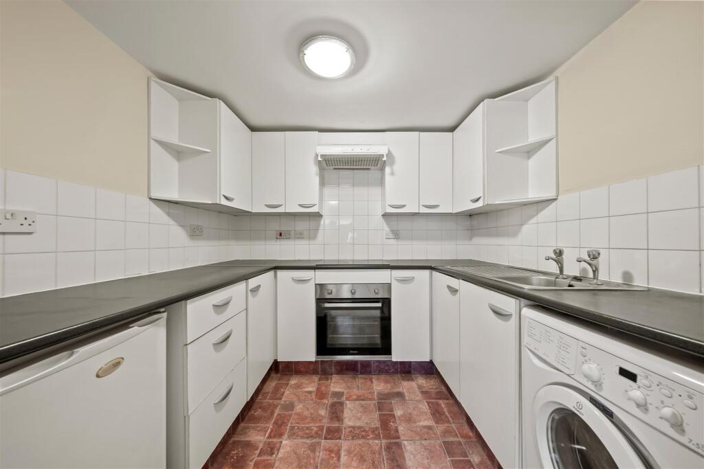 Harold Road, London photo 4