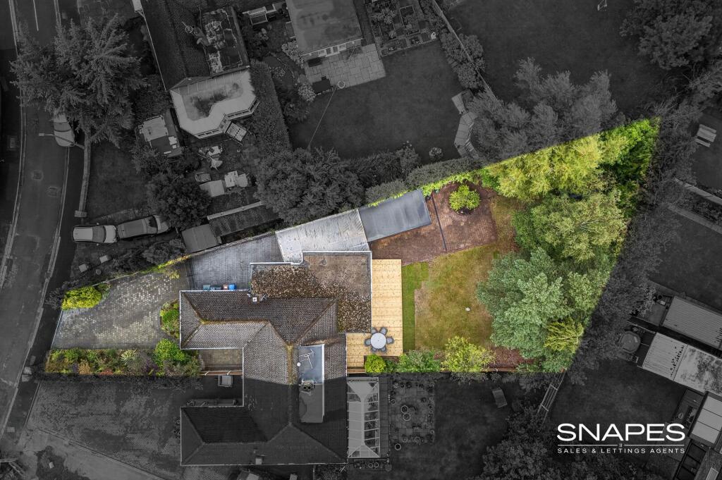 House in Stockport - View 2