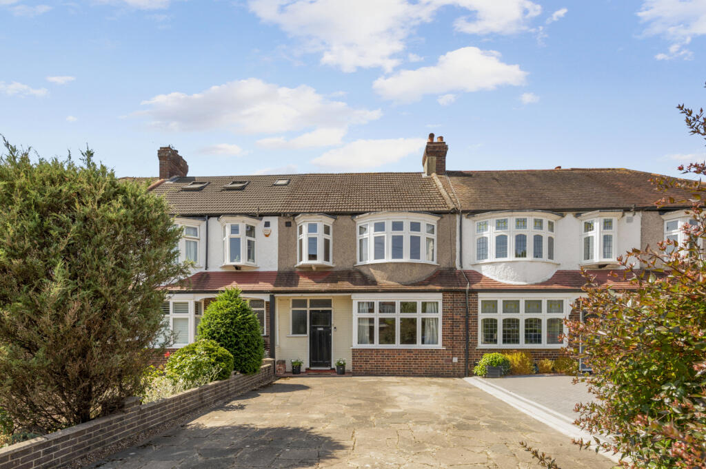 Main image of property: Woodlands, Raynes Park, SW20