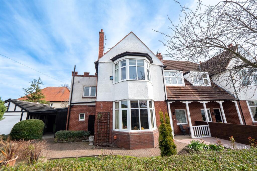 Main image of property: Beresford Park, Thornhill, Sunderland