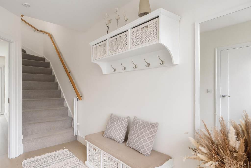 House in Reading, Green Park Village, Southcote - View 4