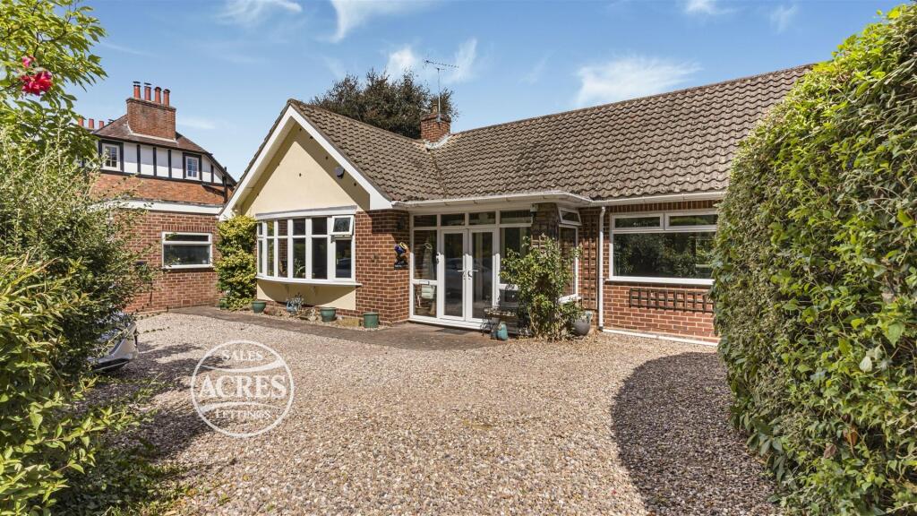 Main image of property: Streetly Lane, Four Oaks, Sutton Coldfield