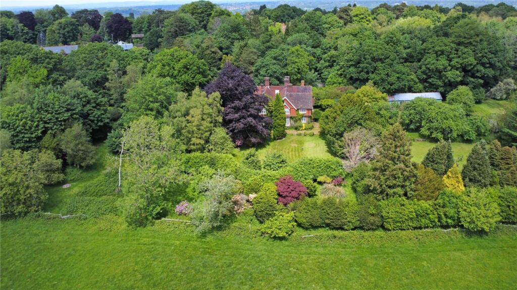 Main image of property: Sharpthorne, Near East Grinstead