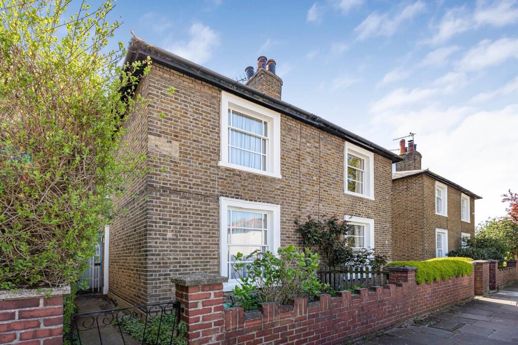 Main image of property: Mattock Lane, West Ealing, Ealing, W13