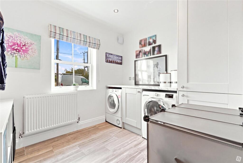 House in Chelmsford, Woodham Ferrers and Bicknacre - View 5
