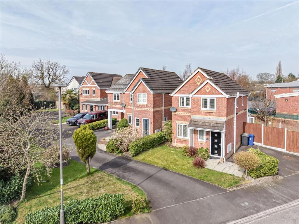 Main image of property: Acreswood Avenue, Hindley Green