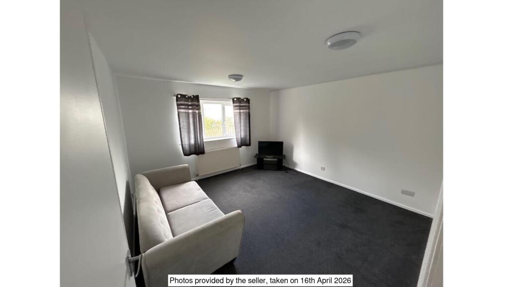 Apartment in Calderdale, West Yorkshire - More