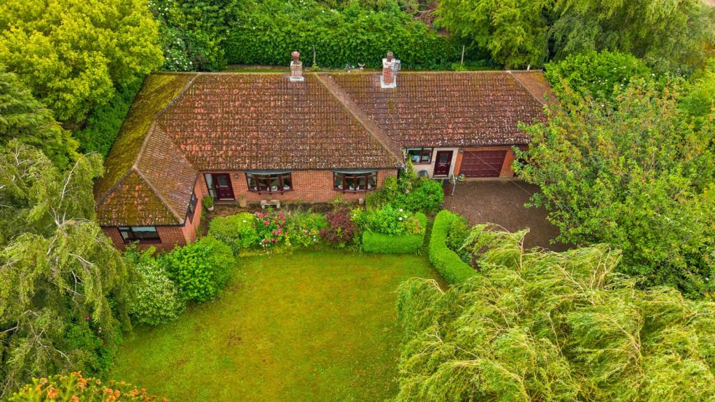 Main image of property: East Butterwick Road, Susworth, North Lincolnshire, DN17