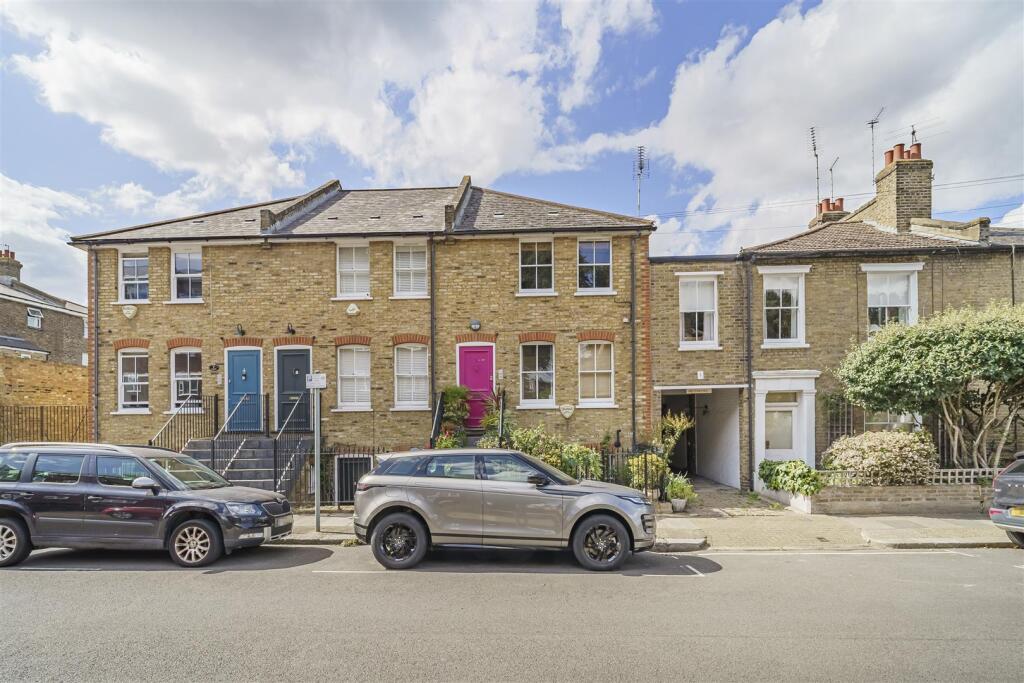 Main image of property: Pentlow Street, Putney, SW15