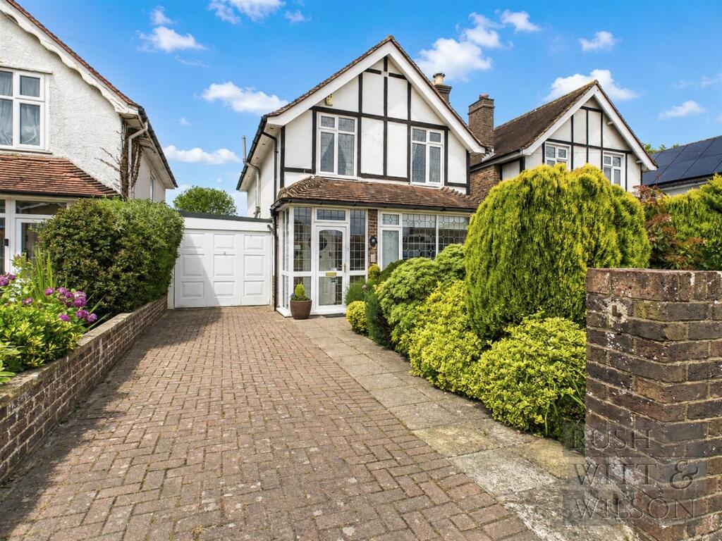 3-bed house on Barnhorn Road, Bexhill-On-Sea, £399,000