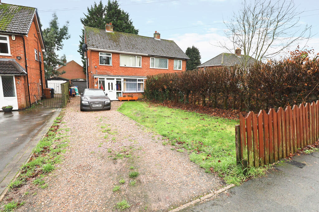 Main image of property: Hollycroft Crescent, Hinckley, Leicestershire, LE10 0HH