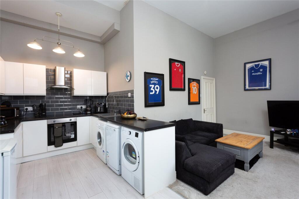 Apartment in York, Leeman Road, Holgate - View 3