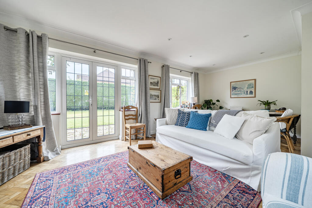 House in Gerrards Cross, Chalfont Common, Chalfont St Peter - More