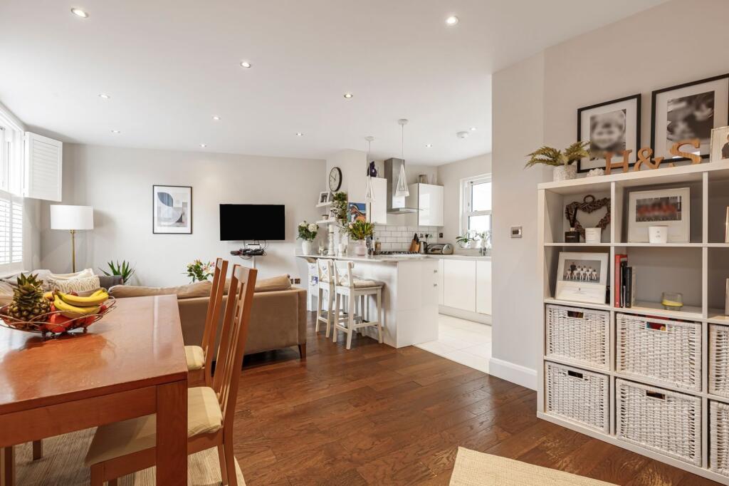 Main image of property: Lydden Grove, Earlsfield, London, SW18