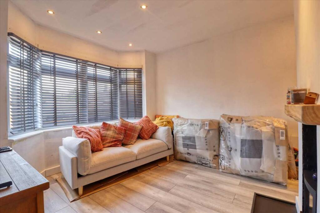 House in Clacton-on-Sea, Great Clacton - More