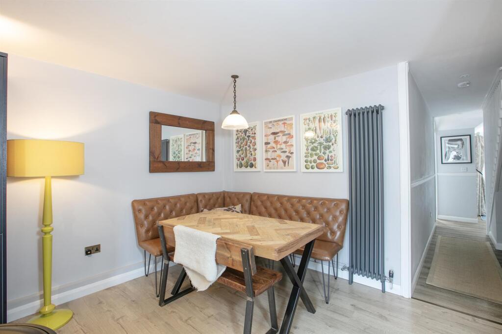House in London, Tappesfield Estate, Nunhead - View 4