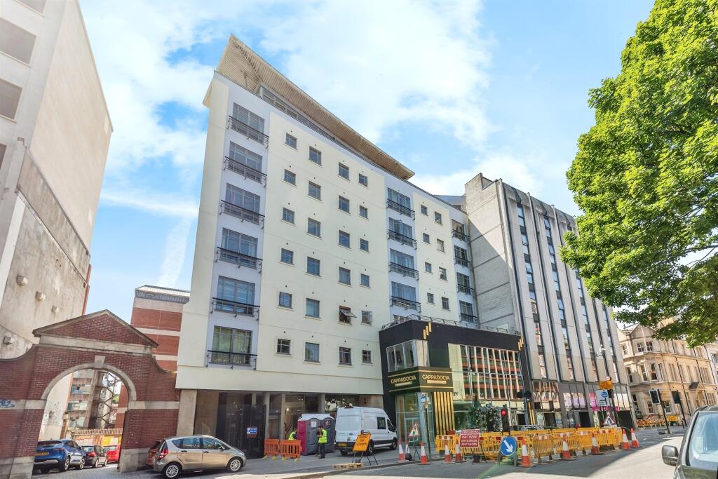 Main image of property: Baldwin Street, Bristol