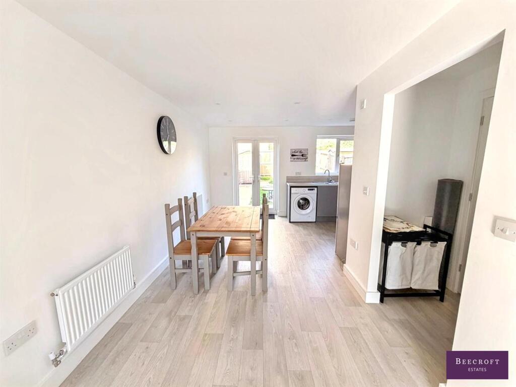 House in Sheffield - View 3