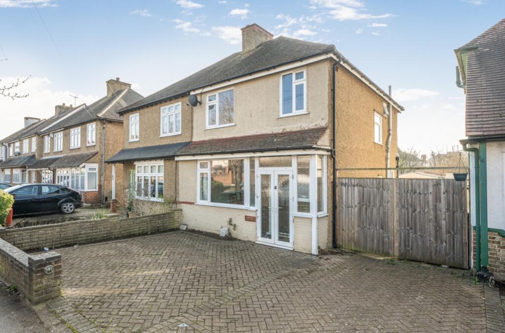 Main image of property: SUNNINGDALE ROAD, CHEAM, SUTTON, SM1