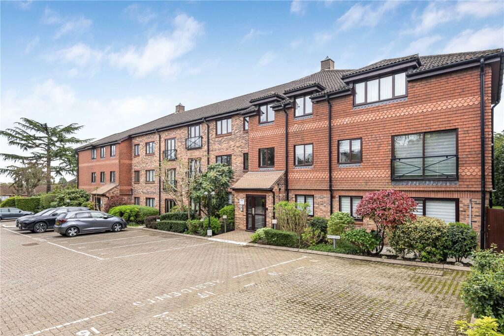 Main image of property: Allum Lane, Elstree, Borehamwood, Hertfordshire, WD6