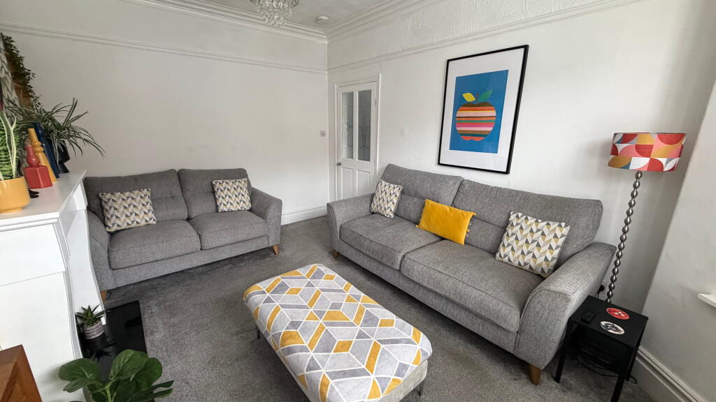 House in Stockport - View 5